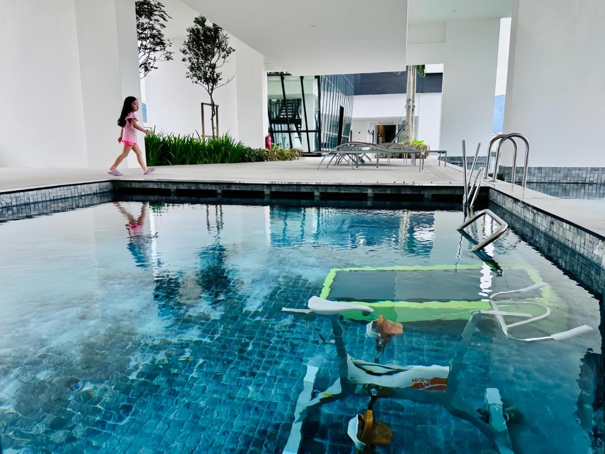Urban Suites Two Or Three Bedroom Georgetown By Anc Jelutong Экстерьер фото