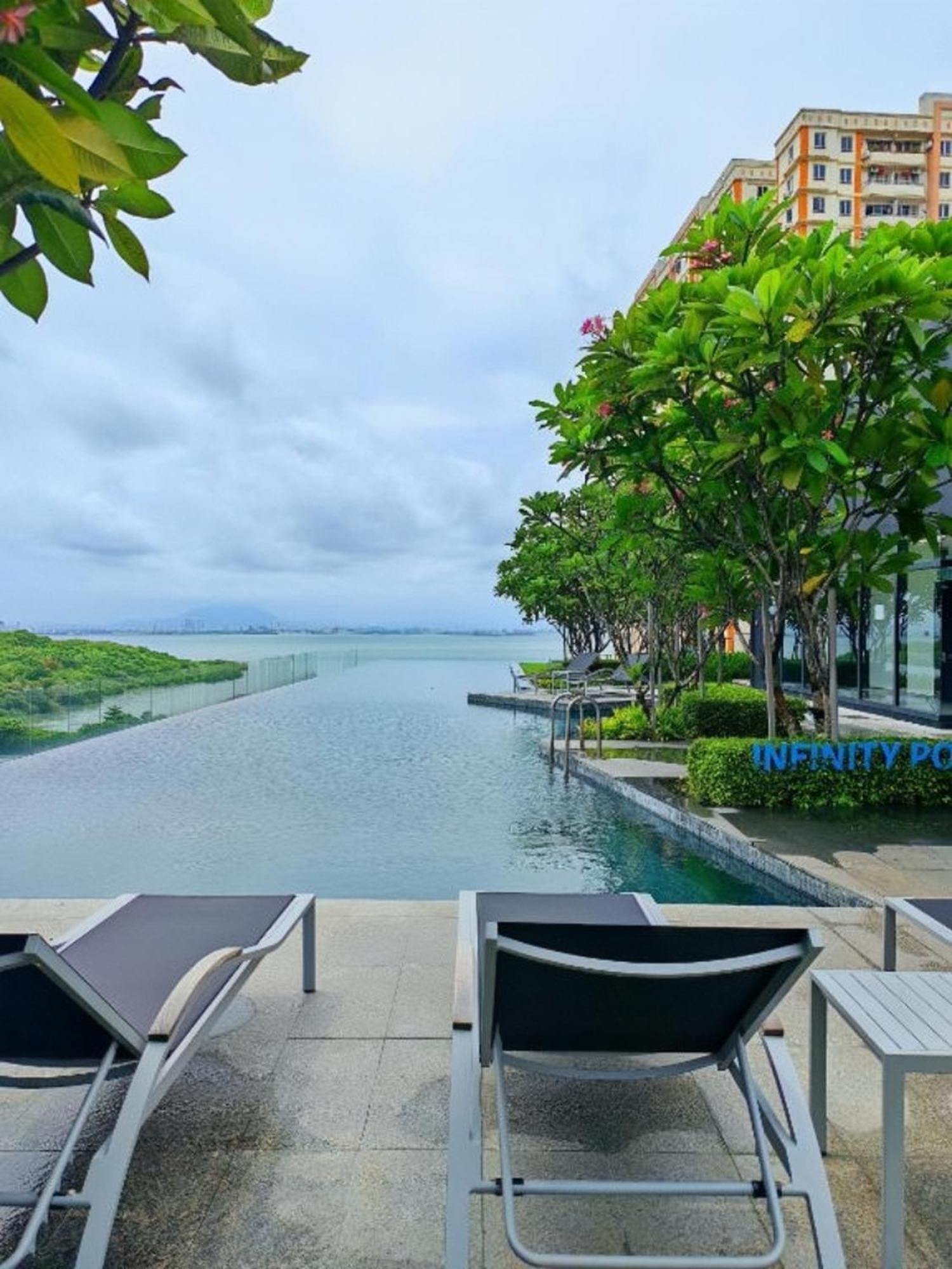 Urban Suites Two Or Three Bedroom Georgetown By Anc Jelutong Экстерьер фото